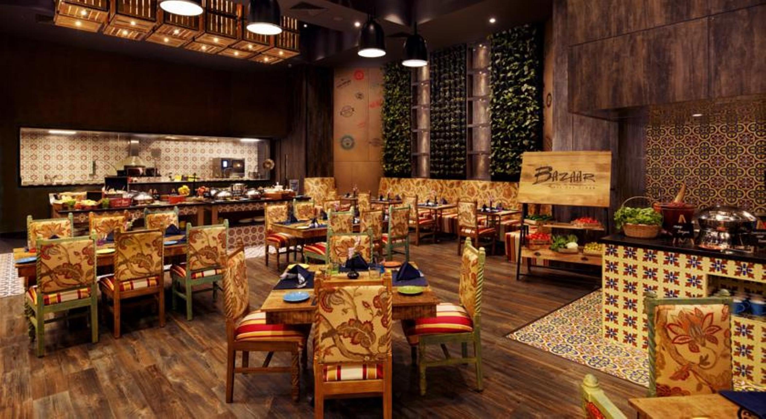 グランド チェンナイ バイ Grt ホテルズ エクステリア 写真 The interior of the restaurant